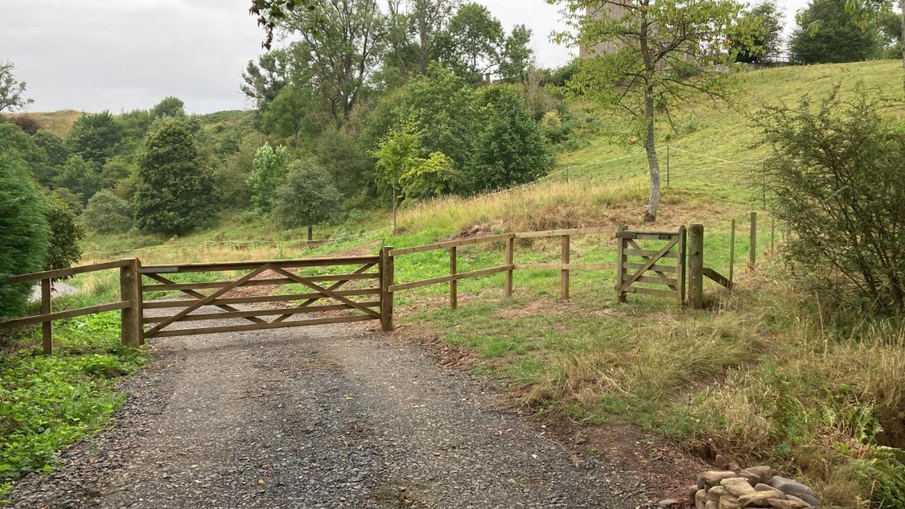 Bedrule Old Manse Glamping Villa Hawick Exterior photo